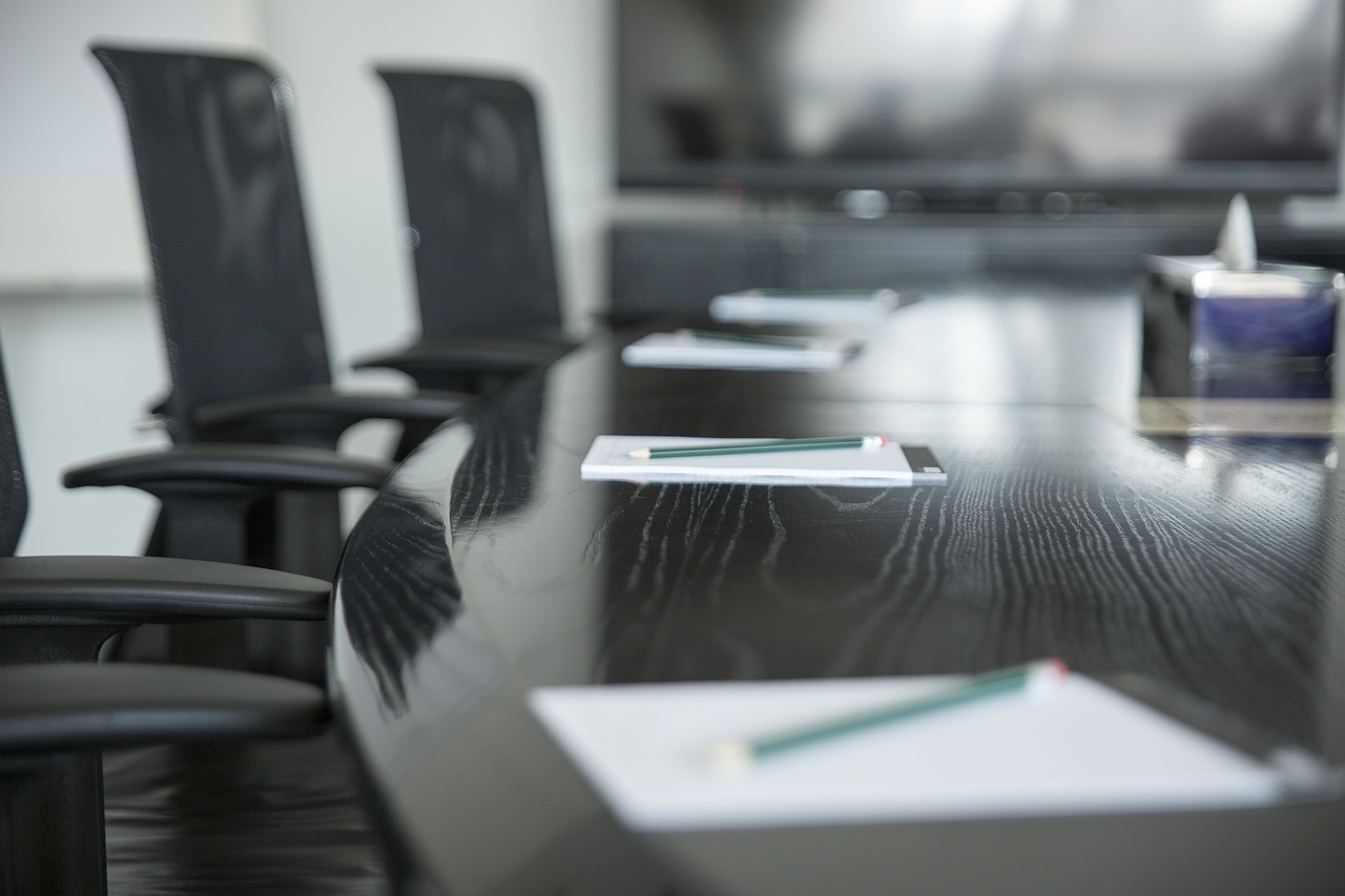 Profesionales en administración de fincas: Mesa de reuniones